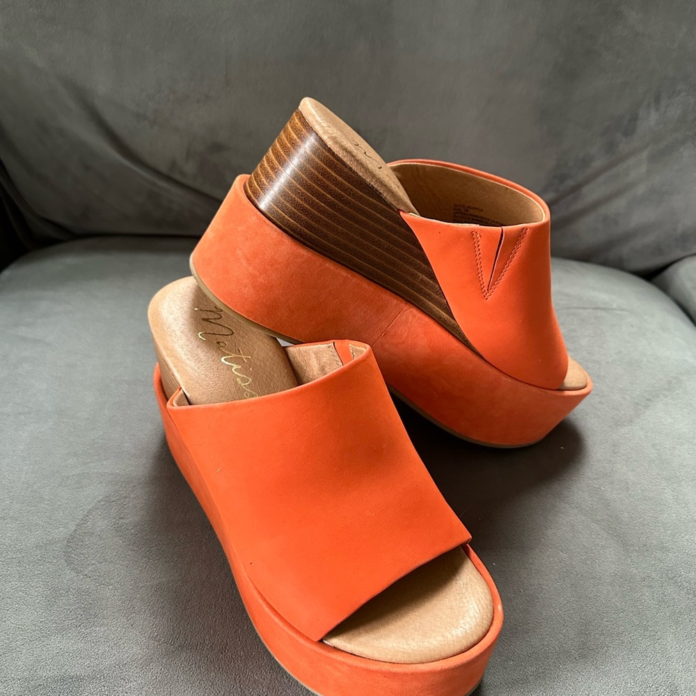 Matisse Women's Vibrant Orange Platform Sandals